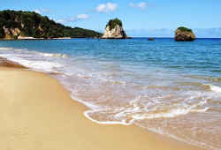 トゥドゥマリの浜（通称：月ケ浜）／西表島の超人気おすすめスポット～沖縄の離島で過ごす癒しの時間